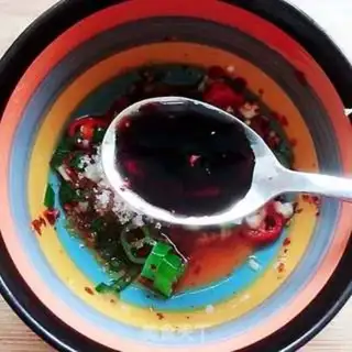 Make Sour spicy. Soup noodles step 2