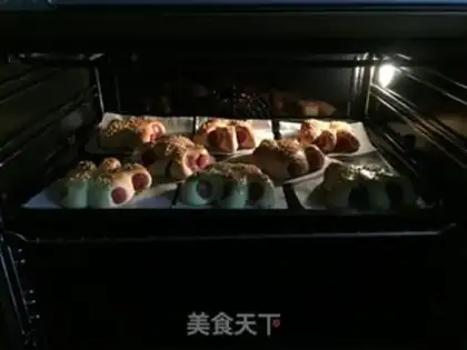 Make Claw bread step 24