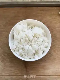 Make Gold egg fried rice step 1