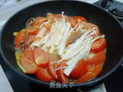 Make Tomato gin and mushroom beef step 5