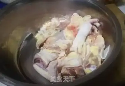Make Chestnut rooster step 0