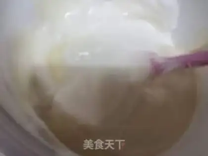 Make Strawberry roll step 6