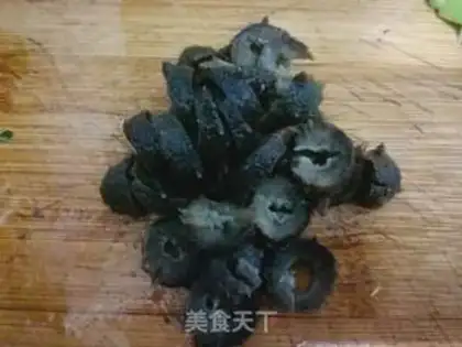 Make Sea cucumbered eggs step 3