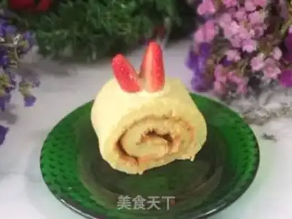 Make Strawberry roll step 9
