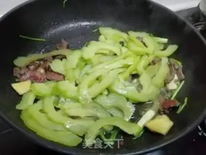 Make Scrambled beef step 4
