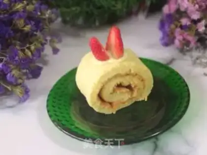 Make Strawberry roll step 10