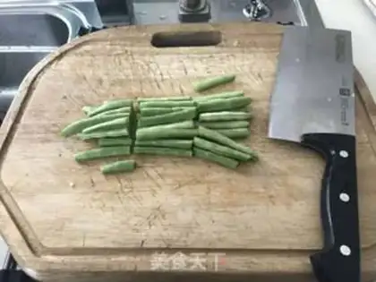 Make Butter chicken pasta step 1