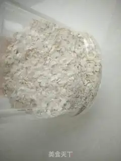 Make oatmeal eggcake step 1