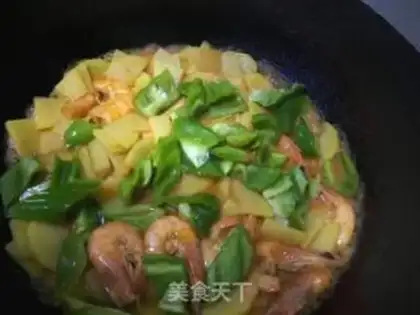 Make Shrimp potatoes, spicy step 9