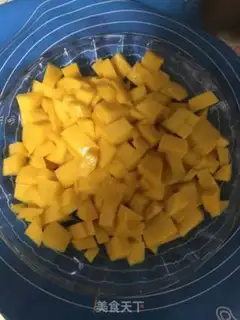 Make Mango lasagna cake step 3