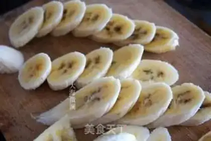 Make Baking banana chips step 2