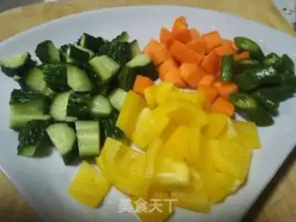 Make Tomato fried vegetables step 1