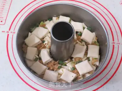 Make Onion meat tore off step 12