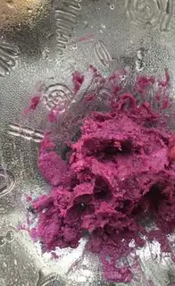 Make Potatoes with flowers step 3