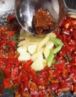 Make Spicy lobster tail step 5