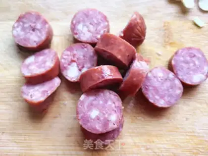Make Orchid beef sausage step 3
