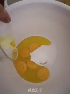 Make Cherry cake rolls step 1