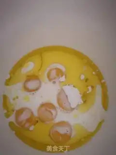 Make Cherry cake rolls step 3