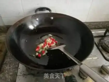 Make Spicy potatoes step 3