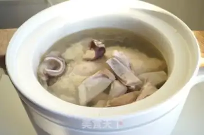 Make Pig belly chicken soup step 5