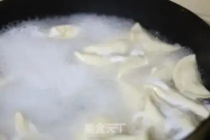Make Pork and cabbage dumplings step 8