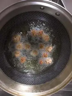 Make Meatballs step 4