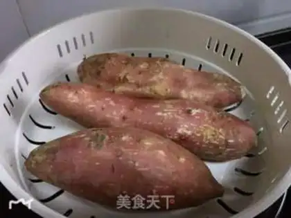 Make Black casserole roasted potatoes step 0
