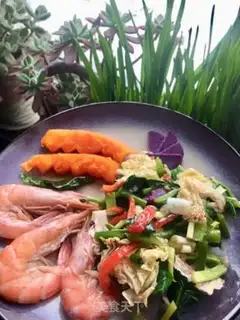Make Shrimp vegetable salad step 13