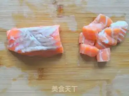 Make A salmon with mashed egg cream step 0