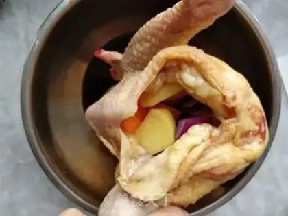 Make Christmas chicken step 4