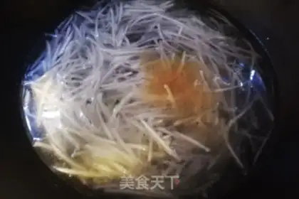 Make Shrimp radish soup step 4