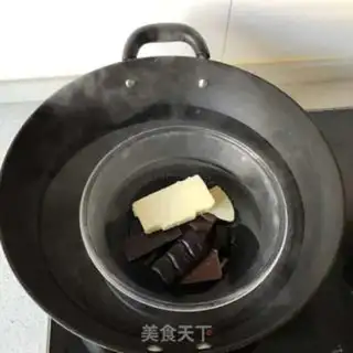 Make oatmeal chocolate energy ball step 1