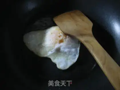 Make Duck egg and chord soup step 5
