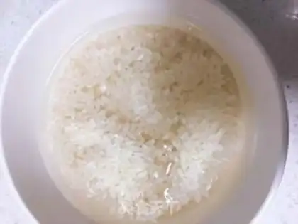 Make Black bean rice congee step 1