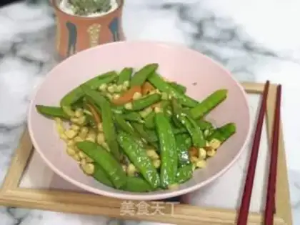 Make The corn is fried with Dutch beans step 5
