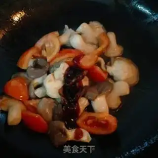 Make Scrambled mushrooms step 4