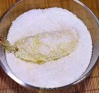 Make Gold potato shrimp step 4
