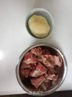 Make Monkey-head mushroom chop soup step 0