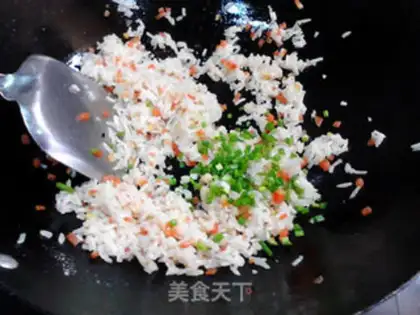 Make Heidea carrot fried rice step 8