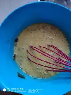 Make Eggs and eggs step 4