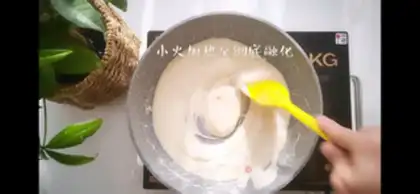 Make Snowflake Souffle step 2