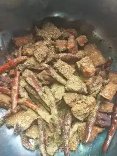 Make Spicy lamb dry step 5