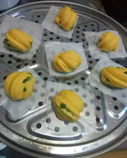 Make Pumpkin onion rolls step 7