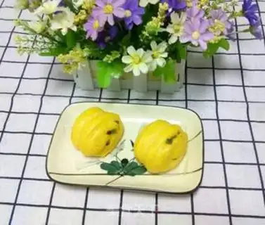 Make Pumpkin onion rolls step 9