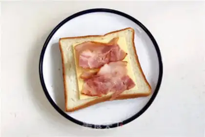 Make Vegetable egg sandwich step 5