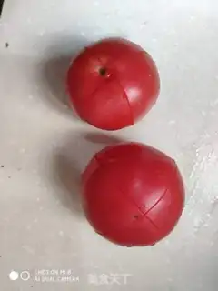 Make Tomato fried eggs step 0