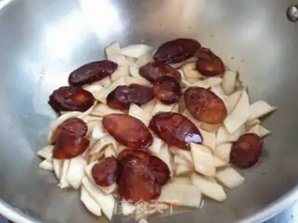 Make Weenie fried abalone mushrooms step 6