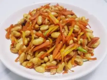 Make Soybeans fried carrots step 6