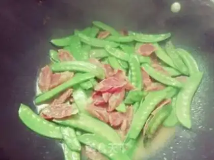 Make Weenie fried beans step 0