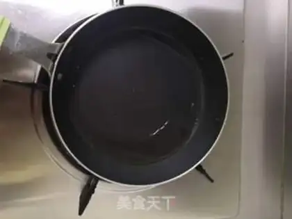 Make Toast yogurt triangle step 6